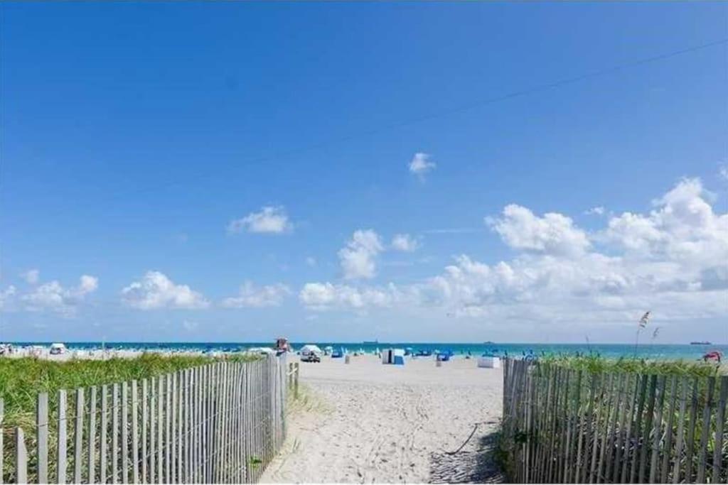 South Beach One Bedroom Condo With Parking Spot Miami Beach Exterior photo