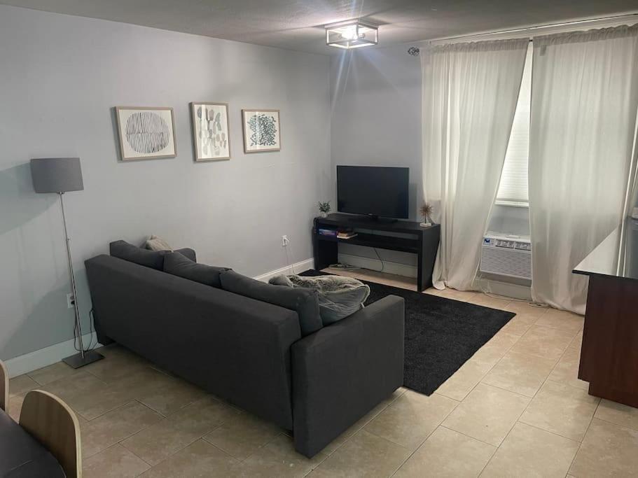 South Beach One Bedroom Condo With Parking Spot Miami Beach Exterior photo