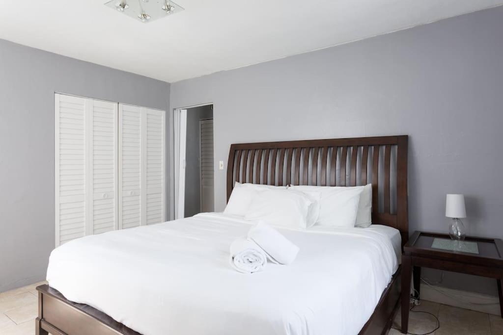 South Beach One Bedroom Condo With Parking Spot Miami Beach Exterior photo