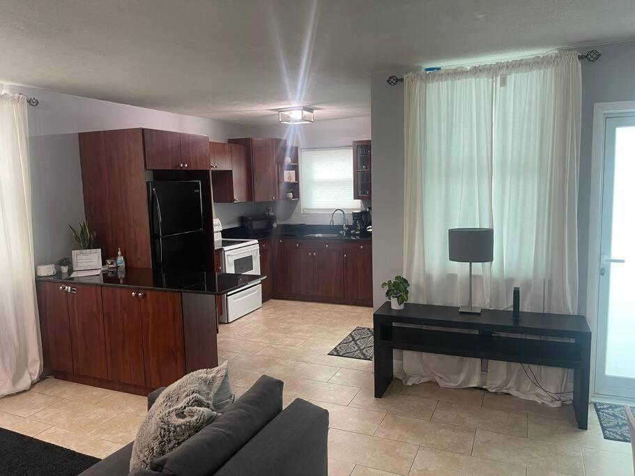 South Beach One Bedroom Condo With Parking Spot Miami Beach Exterior photo