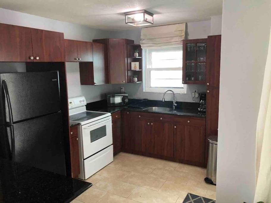 South Beach One Bedroom Condo With Parking Spot Miami Beach Exterior photo