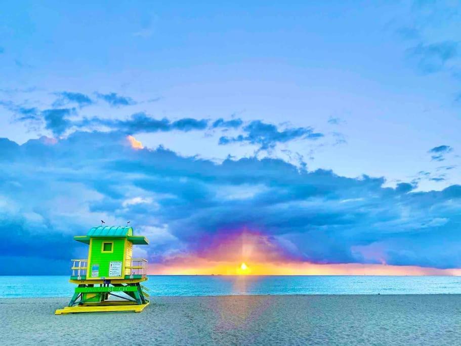 South Beach One Bedroom Condo With Parking Spot Miami Beach Exterior photo